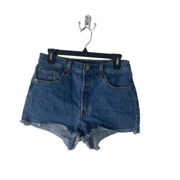 Levi's‎ Women's 501 Size 29 High Rise Cut Off Denim Shorts - Picture 1 of 7